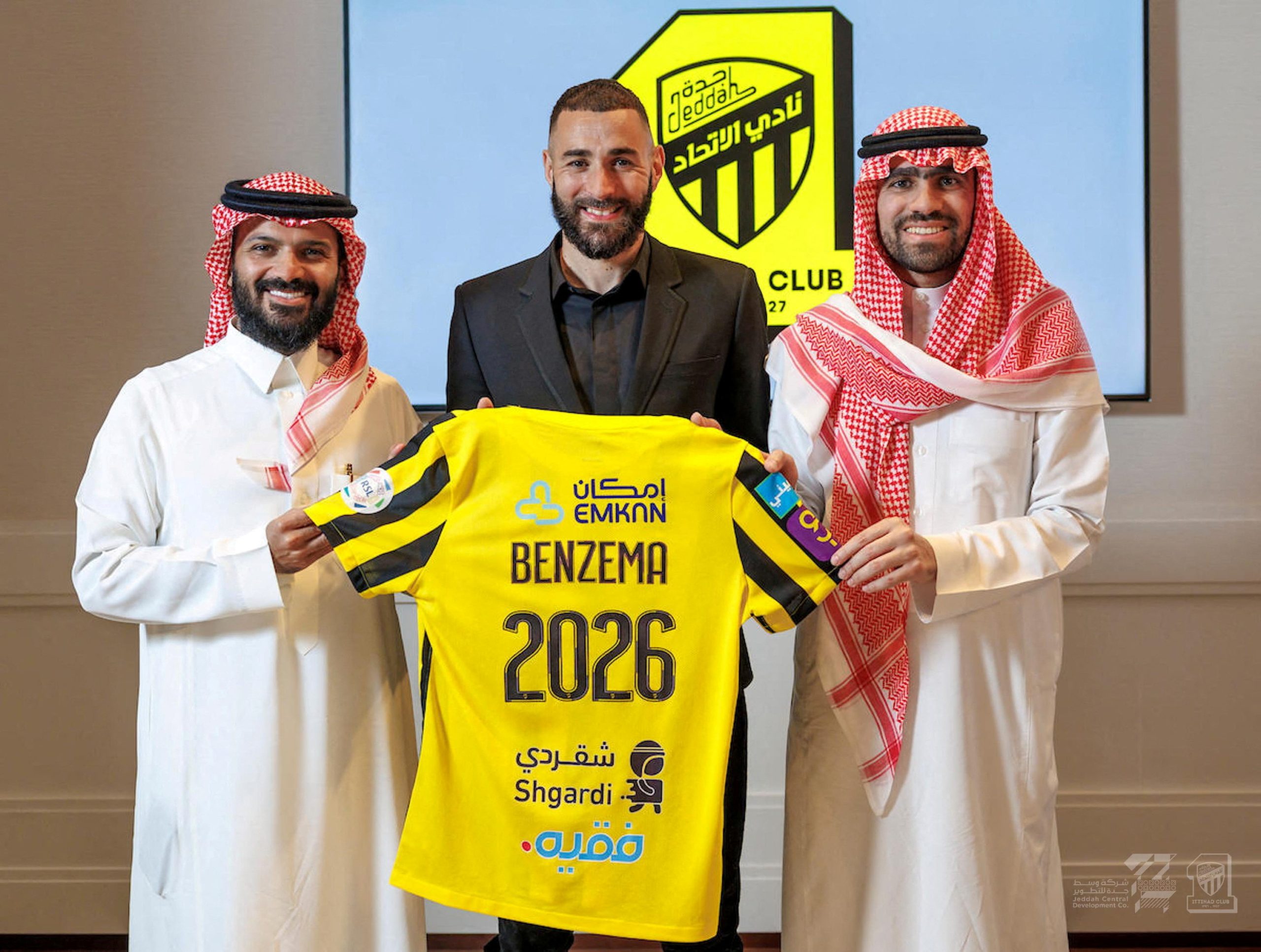 الاتحاد السعودي يعلن التعاقد مع كريم بنزيمة (رويترز)