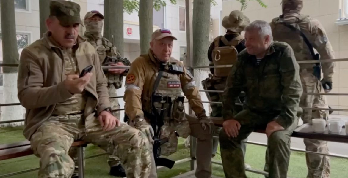 بوتين “فكر بتصفية حليفه السابق”.. لوكاشينكو يكشف تفاصيل محادثاته مع الرئيس الروسي خلال “التمرد”