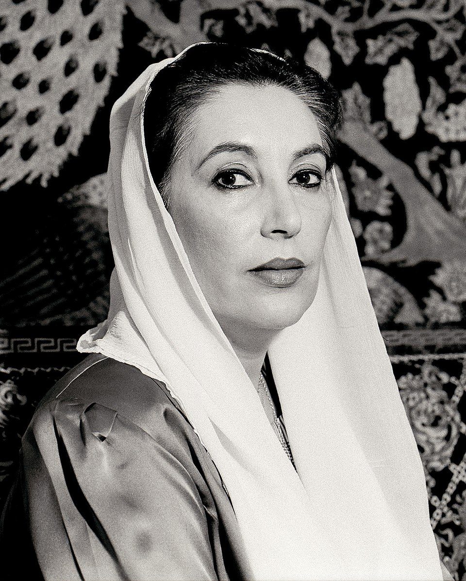 تمت محاولة اغتيال بينظير مرة سابقة قبل اغتيالها الفعلي - Wikimedia Commons