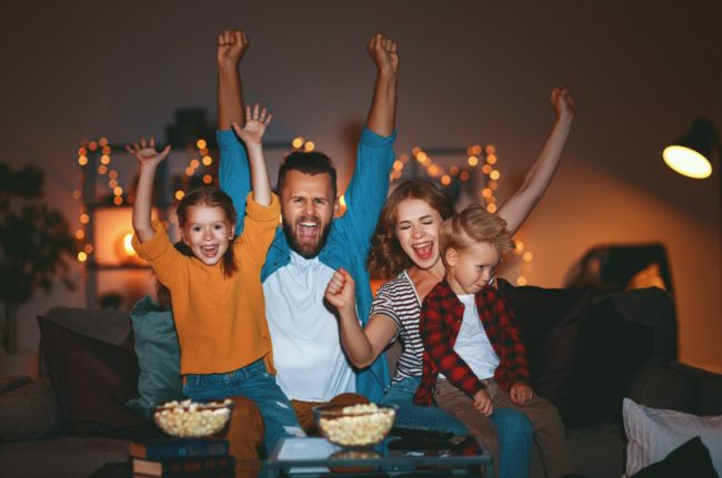 مغامرات ممتعة وقصص متنوعة.. 10 أفلام عائلية يمكنك الاستمتاع بها