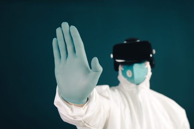 أمهر جرّاحي العالم بين يديك.. كيف تغيّر “الجراحة عن بُعد” مستقبل الطب؟