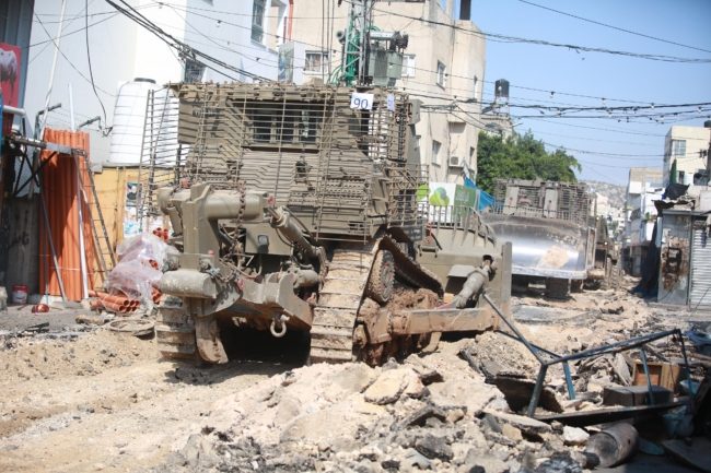 ماذا تريد إسرائيل من جنين، وهل تكرر مذبحة 2002 أم تستطيع المقاومة منعها هذه المرة؟