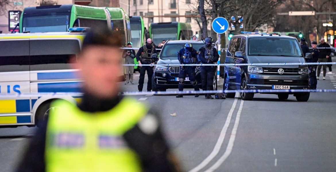 جريمة مروعة تهز البرازيل ضحيتها لاعب شاب (رويترز)