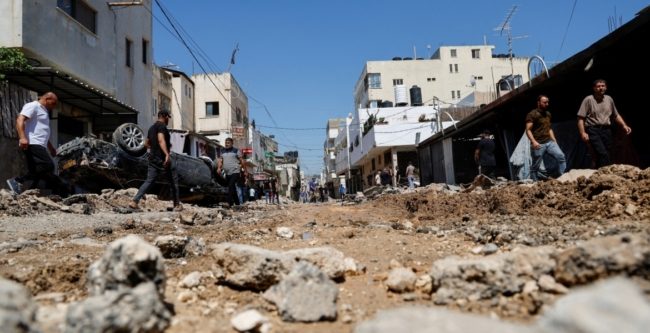 إطلاق صاروخين من جنين نحو مستوطنة إسرائيلية.. الاحتلال عثر على شظايا وعلّق على الحادثة (فيديو)