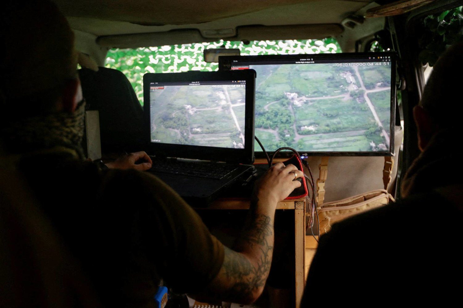 أوكرانيا توقع اتفاقاً مع شركة تركية لإقامة مركز لصيانة الطائرات المسيّرة.. خطوة لتعزيز القدرات الدفاعية لكييف