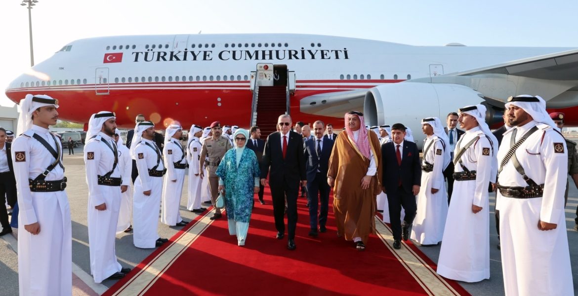 الرئيس التركي أردوغان يصل الدوحة / الأناضول