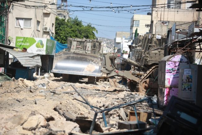 9 شهداء حصيلة يوم أول طويل من القصف والاقتحام الإسرائيلي لمخيم جنين.. والاحتلال يستعين بقوات معززة جديدة