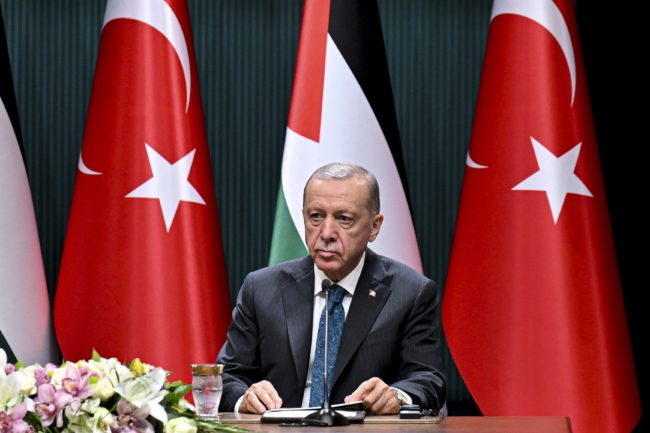 خسائر بمليارات الدولارات وصدام محتمل.. هل تتهور إسرائيل في مواجهة تركيا؟