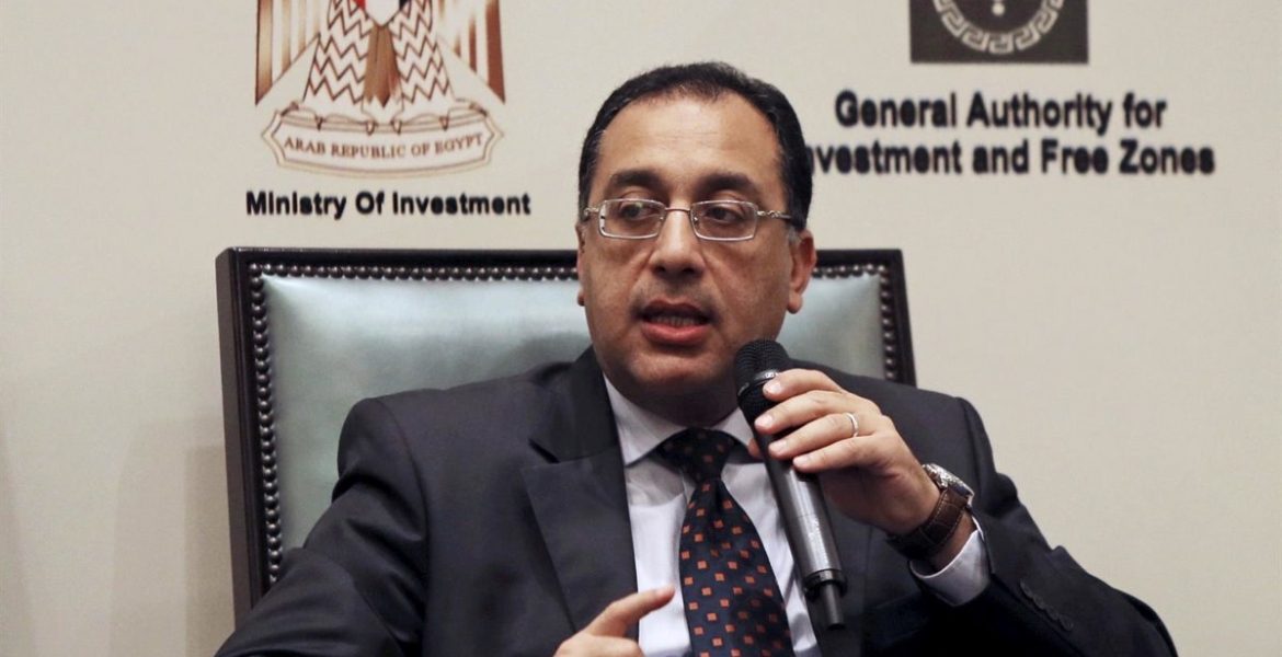 استيراد المازوت والعمل من المنزل.. مصر تكشف عن خطة جديدة لمواجهة أزمة انقطاع الكهرباء