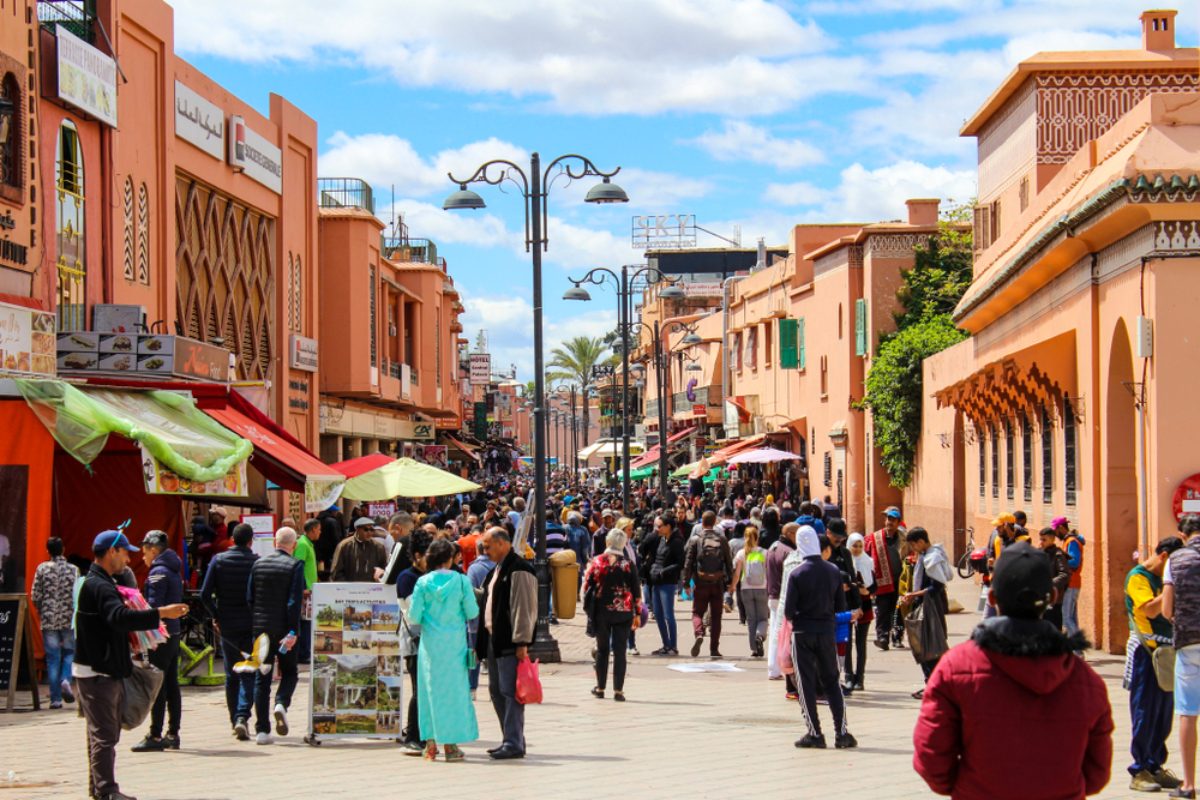 “كثر الشناقون”.. المجتمع المغربي والحاجة لإعادة الإصلاح