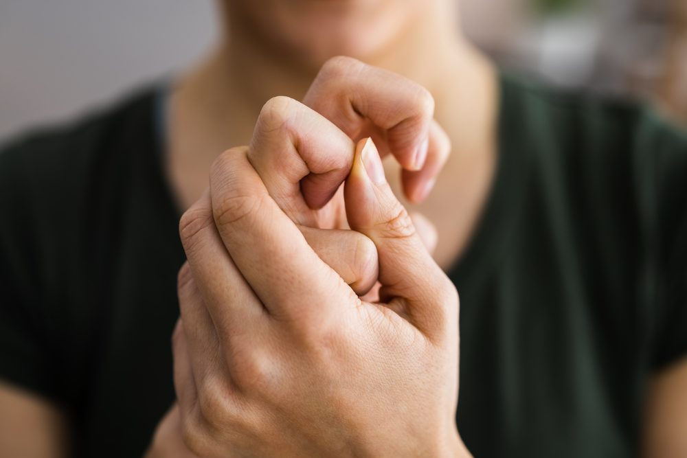 الضغط المفرط قد يسبب مشاكل المفاصل على المدى الطويل - ShutterStock