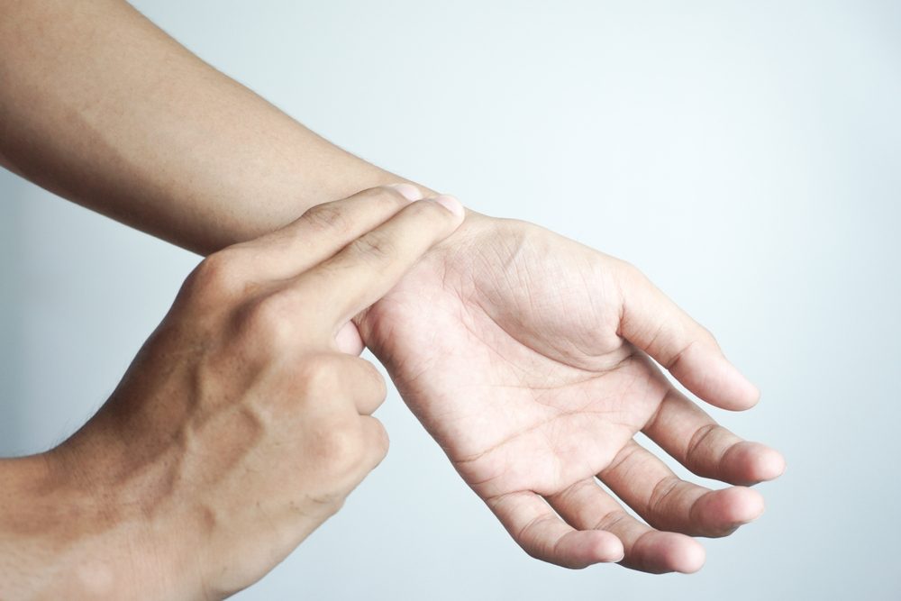 نبضات القلب تعد من المؤشرات الأساسية على الصحة الجيدة - Shutterstock