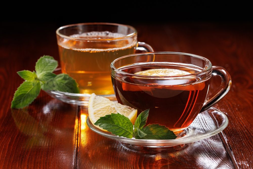 Shutter Stock/ فوائد الشاي الأخضر مقابل الأسود.. أيهما أفضل؟