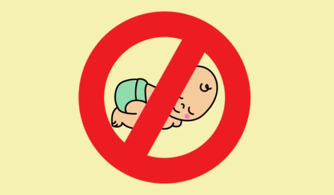 يعتبرون الولادة جريمة والأطفال “جثثاً مستقبلية”.. جولة مثيرة داخل عقل رافضي الإنجاب