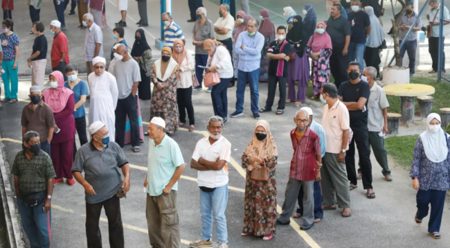 يقودون المعارضة في ماليزيا ويتحالفون مع الرئيس بإندونيسيا.. قصة صعود الإسلاميين بجنوب شرق آسيا