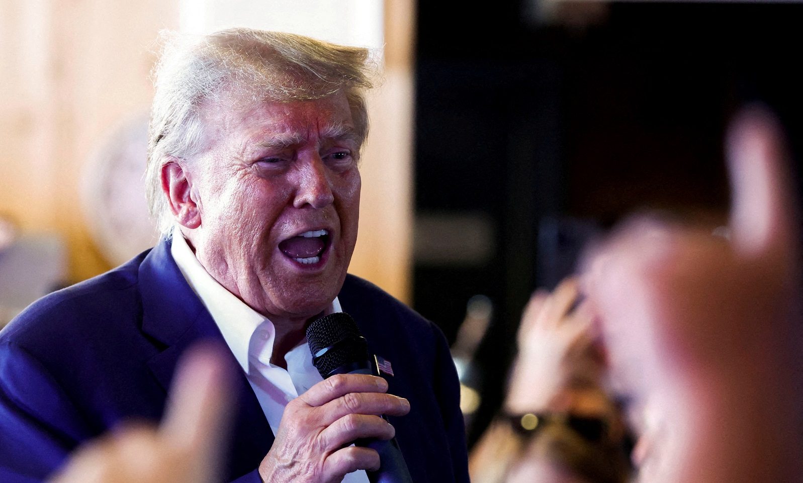 محاكمة الرئيس الأمريكي ترامب