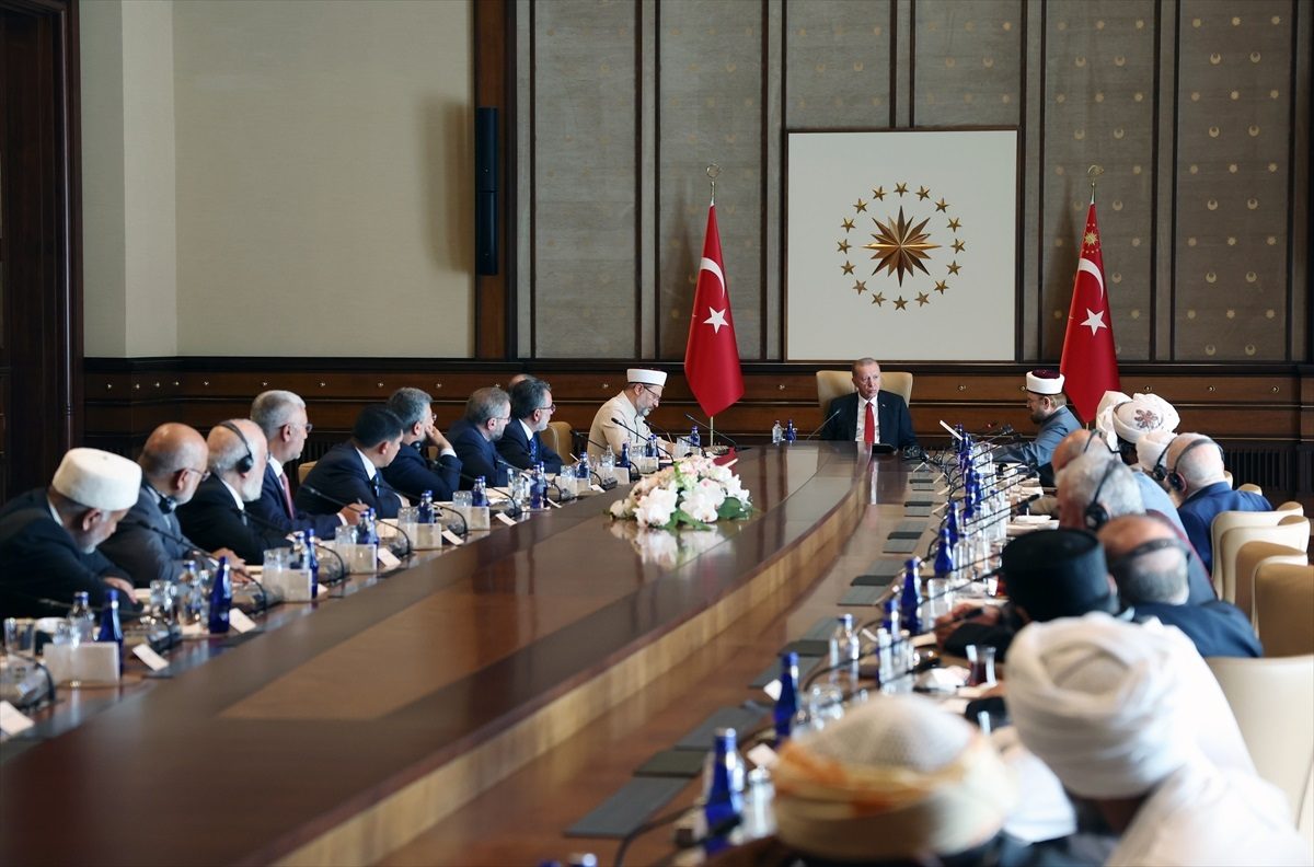 الاتحاد العالمي لعلماء المسلمين أردوغان