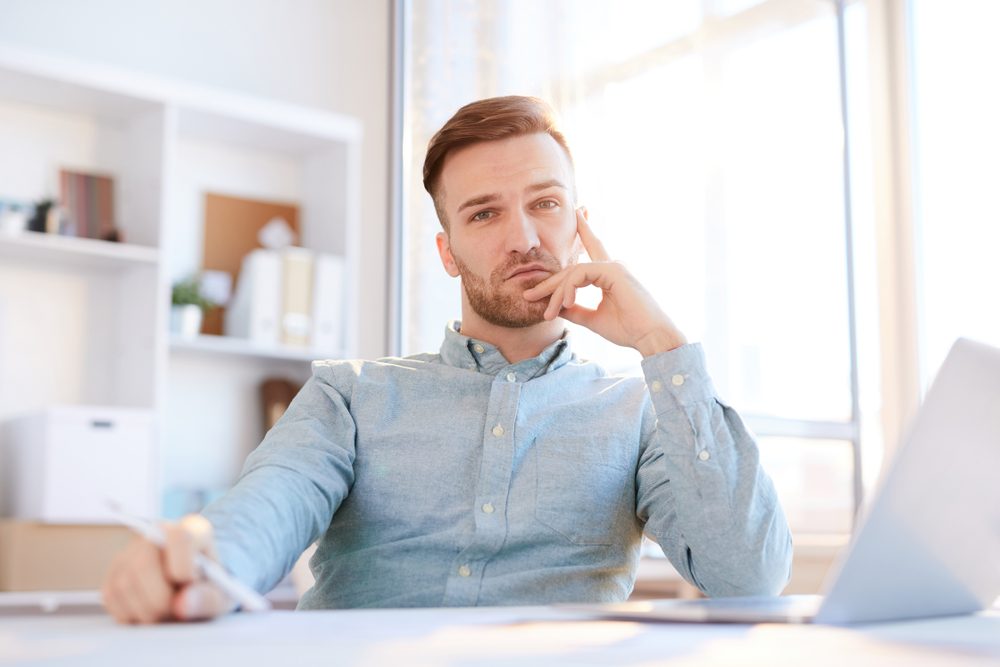 الشخص السيكوباتي يتمتع بالقدرة على الإفلات من العقاب والتلاعب بالآخرين - ShutterStock