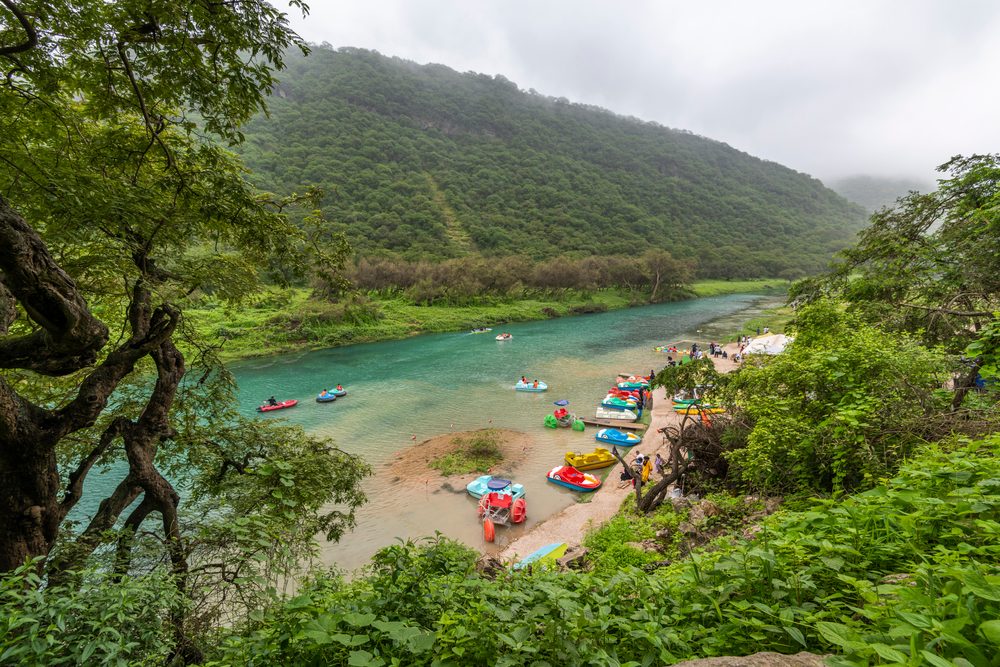 Shutter Stock/ أماكن سياحية في صلالة