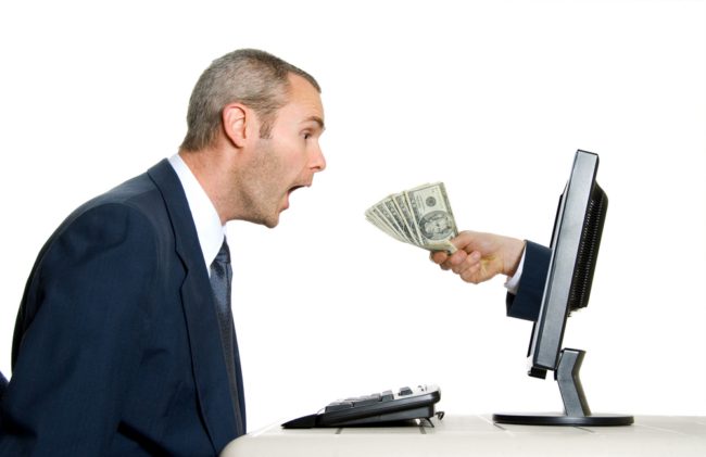 الربح من الإنترنت.. 5 أشياء يمكنك عملها من المنزل بدون رأس مال