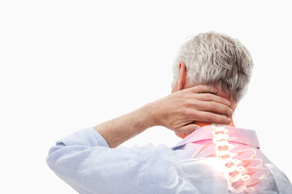 الألم المزمن يؤثر على جودة الحياة ويعيق الإنسان عن الإنتاجية - ShutterStock