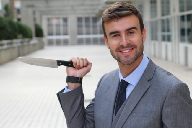 يتمتع بسمات شخصية محورية للنجاح.. لماذا يحقق “السيكوباتي” التقدم الوظيفي ببراعة؟