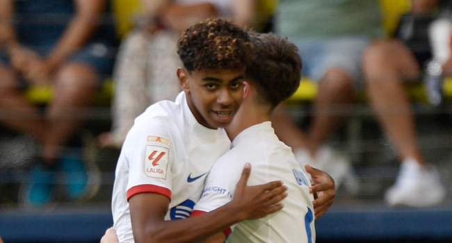 أخذ بنصيحة مدربه تشافي.. تقارير تؤكد حسم لامين يامال اختياره بين المغرب وإسبانيا