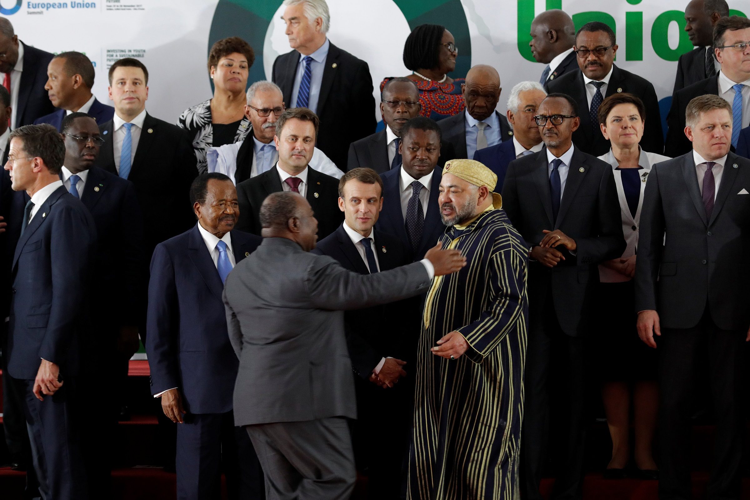 الانقلاب في الغابون المغرب الجزائر