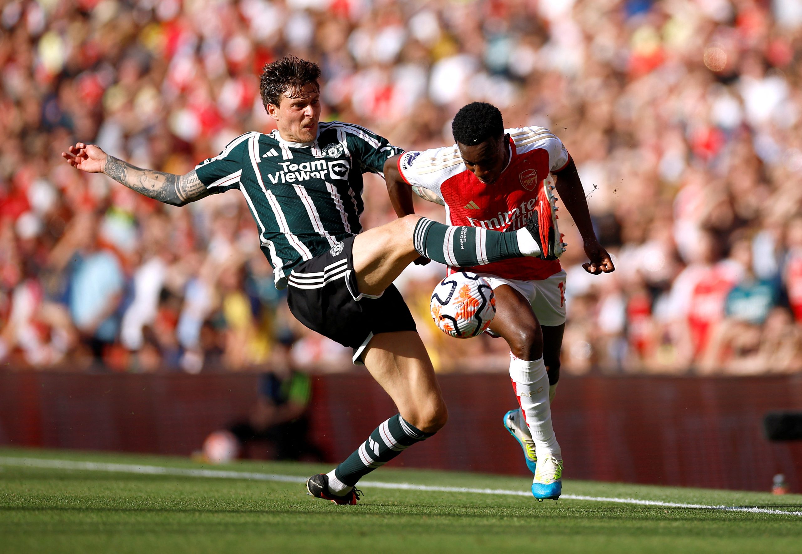 أقوى 30 بطولة دوري على مستوى العالم (رويترز)