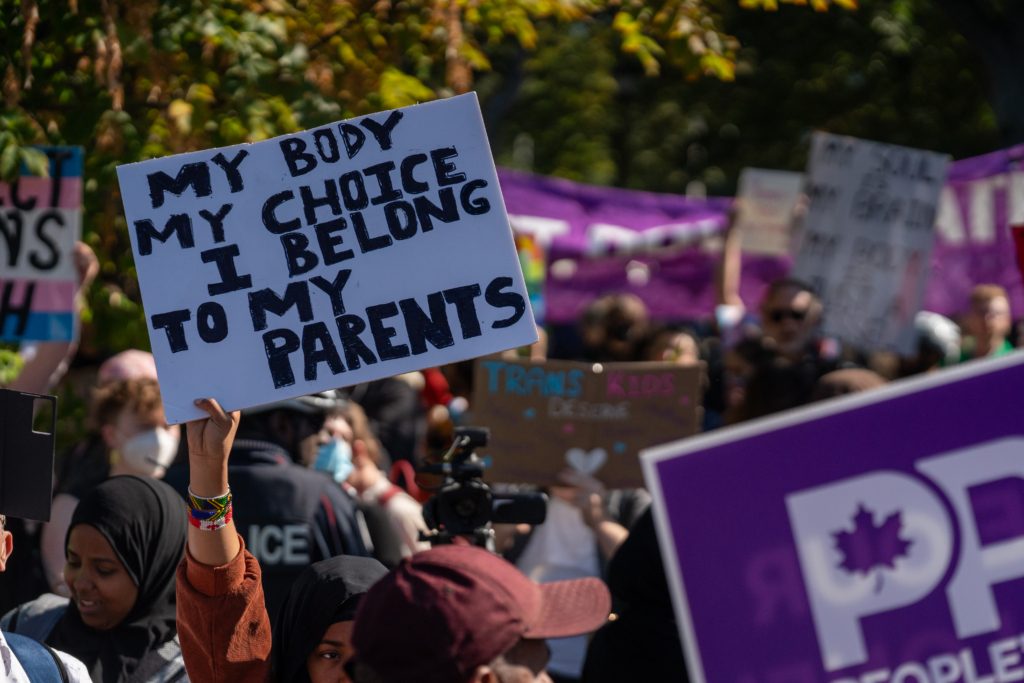 كندا ترودو المثلية الجنسية