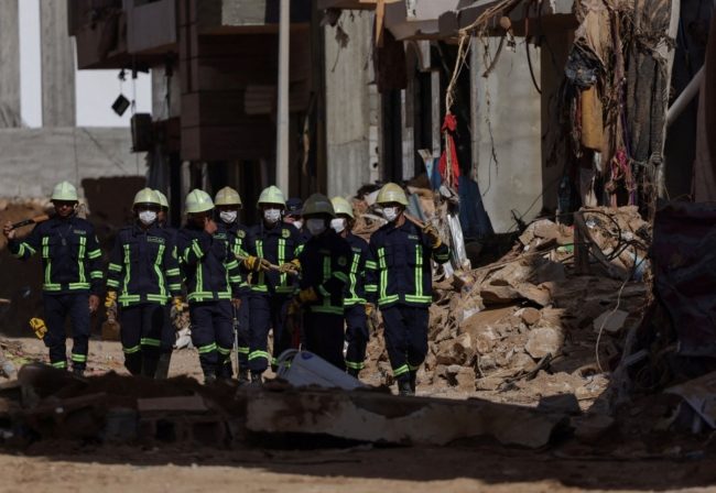 تلوث جرثومي يجتاح مياه درنة بعد تحلل جثث ضحايا الفيضانات! والحكومة تنشئ صندوقاً لإعادة الإعمار