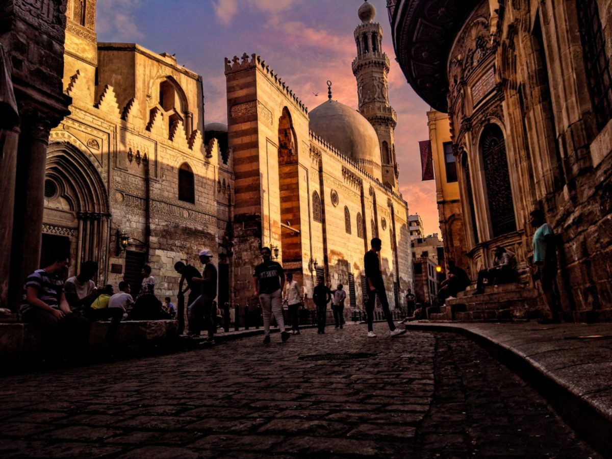 عالمُنا العربي والإسلامي.. والتبعية التي لا تنتهي