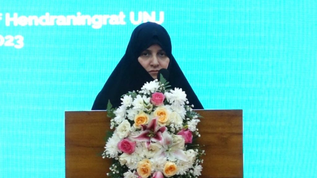 جميلة علم الهدى