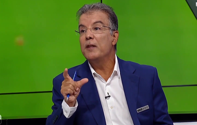 “أبو عبيدة أفضل من غوارديولا وأنشيلوتي”.. هكذا تفاعل طارق ذياب وأبو تريكة مع عملية “طوفان الأقصى”