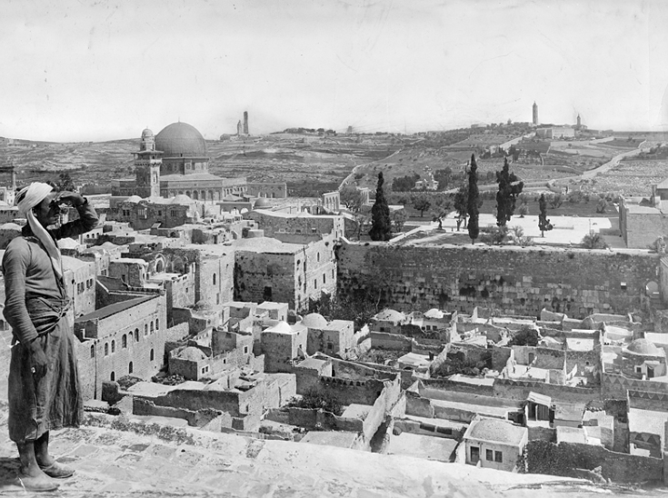 حارة المغاربة في القرن 19| مواقع التواصل