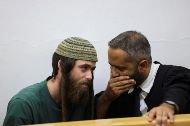 البصق على المسيحيين “تقليد يهودي”! يميني متطرف يبرر اعتداءات يهود أرثوذكس على حجاج بالقدس