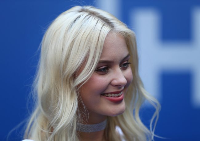 من زارا لارسون حتى جاكسون هينكل.. مشاهير أجانب يتضامنون مع القضية الفلسطينية