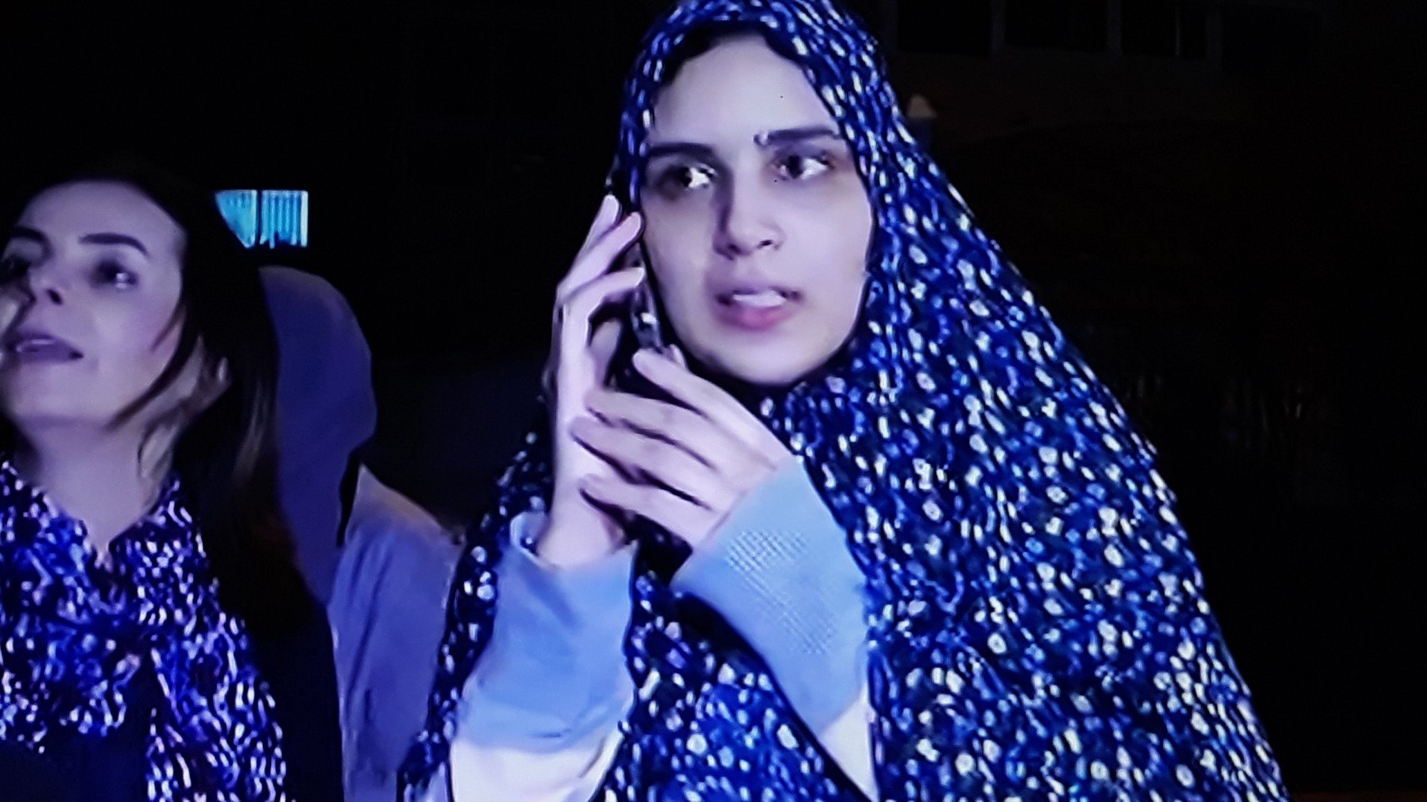 بعد 8 سنوات بسجون الاحتلال.. فيديو للأسيرة الفلسطينية مرح باكير تعانق الحرية وتحكي ما واجهته في السجن