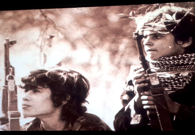 فيلم خارج الإطار| مواقع التواصل