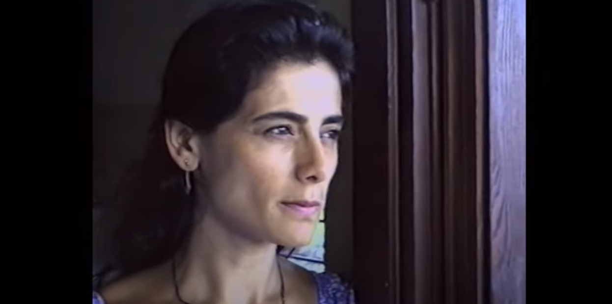 مشهد للممثلة هيام عباس من فيلم باي باي طبريا| مواقع التواصل