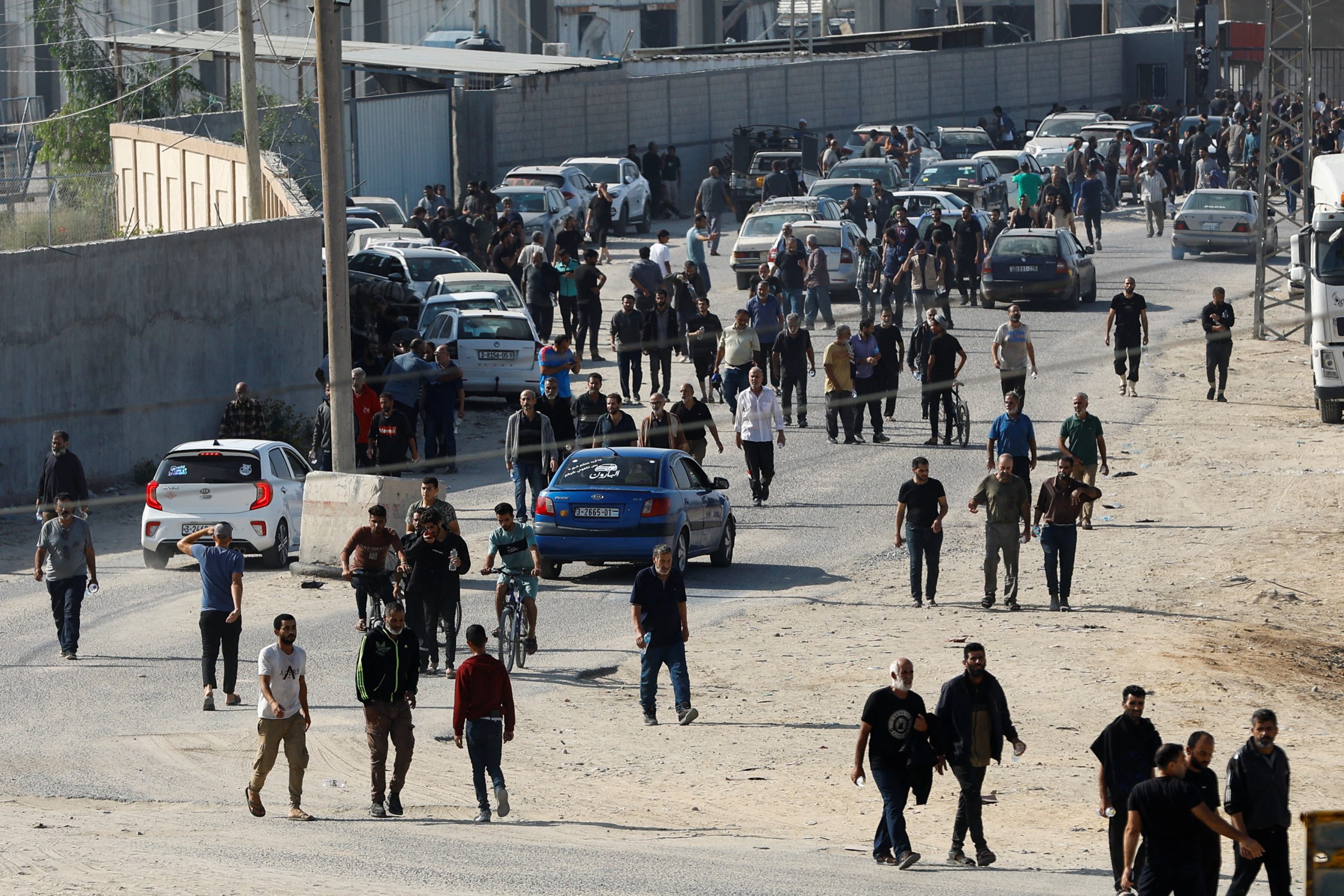 عمال فلسطينيين غزة الاحتلال