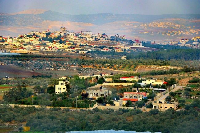 تأسست بعد منع الجيش العراقي احتلال جنين سنة 1948.. تاريخ قرية “مثلث الشهداء” وأصل تسميتها