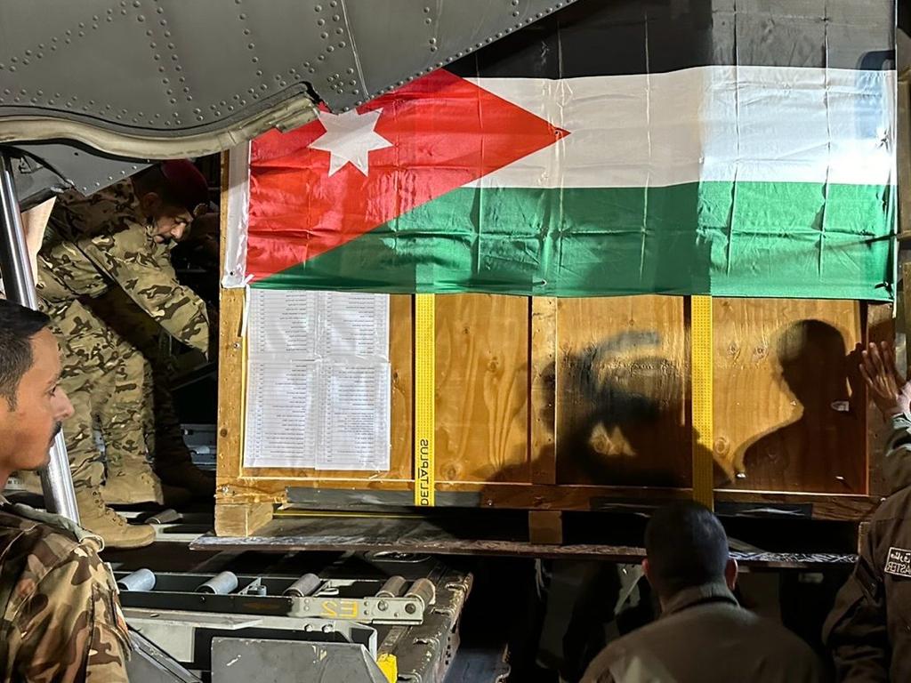 نشرت القوات المسلحة الأردنية فيديو حول الإنزال الجوي الأردني في غزة - الجيش الأردني