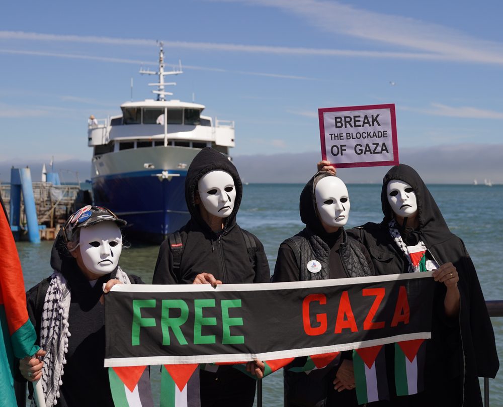 Shutter Stock/ محاولات كسر حصار غزة