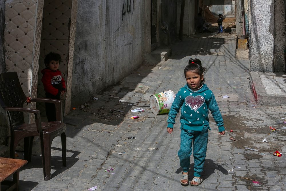 مخيم النصيرات.. كان معسكراً للاعتقال قبل أن يتحول لأحد أكبر مخيمات اللاجئين في قطاع غزة