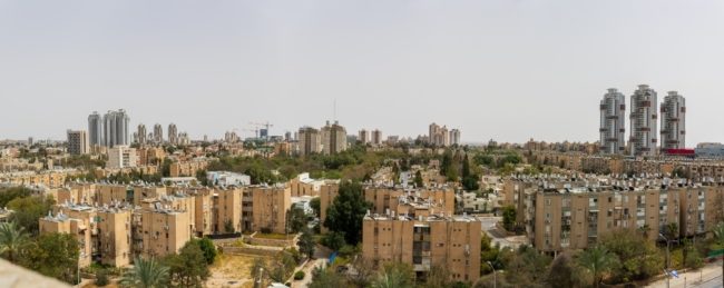 أول مدينة تسقط في يد الانتداب البريطاني وسماها الاحتلال “بير شِفَع”.. تاريخ “بئر السبع” الفلسطينية