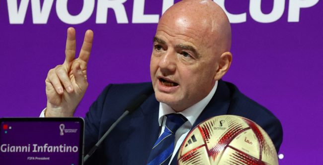 لماذا لا يحظر الفيفا إسرائيل كما فعل مع روسيا؟