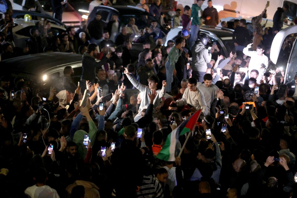 الأسرى الأطفال فلسطين الاحتلال التعليم