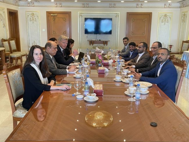 هدنة الحرب المالية.. كيف تبدو تبعات خفض التصعيد الاقتصادي بين الحوثيين والحكومة في اليمن؟ 