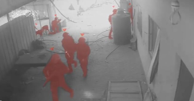 من اصطياد الماموث إلى استدراج الجنود الإسرائيليين.. ماذا تعرف عن تاريخ الكمائن العسكرية؟